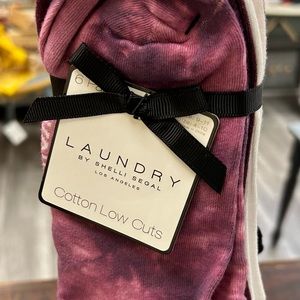 Laundry by Shelli Segal low cut socks